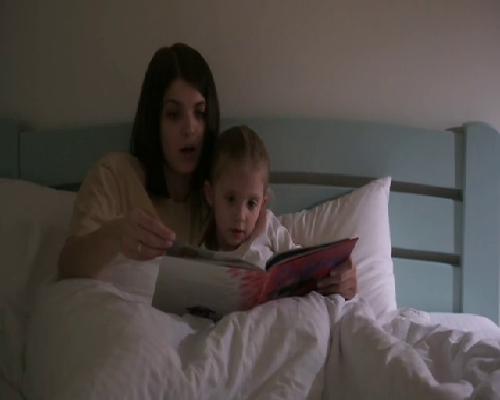 武汉供卵试管生儿子，月经有黑色渣渣怎么回事