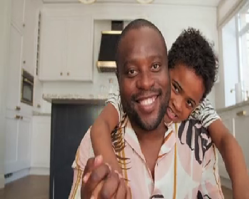 武汉代生公司价格表腹泻怎么办？6个月宝宝拉硬屎怎么办还有血？