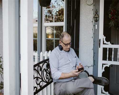 试管婴儿双胞胎女儿多少钱怎样知道武汉代孕公司费用性别